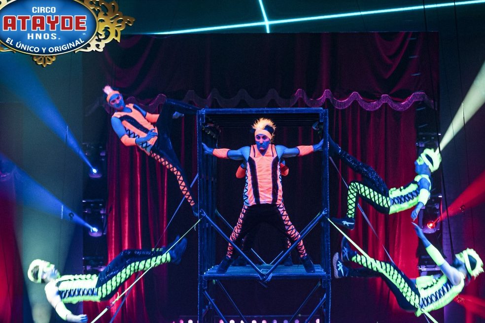 Llega circo Atayde Hermanos al teatro de la Ciudad Esperanza Iris
