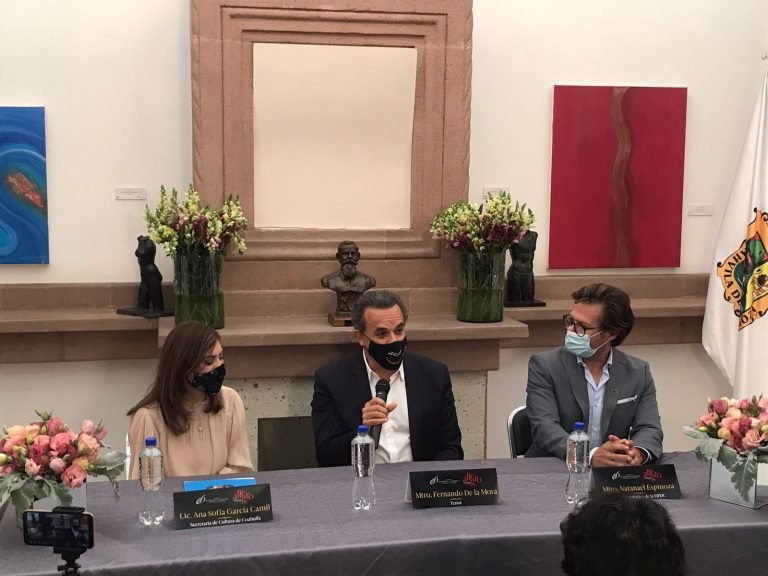 Fernando de la Mora y Orquesta Filarmónica del Desierto rinden homenaje a Armando Manzanero