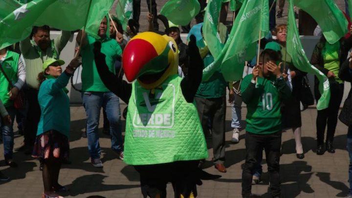 Piden recicladores, INE retire registro al PVEM por «recurrente violación a la Ley Electoral»