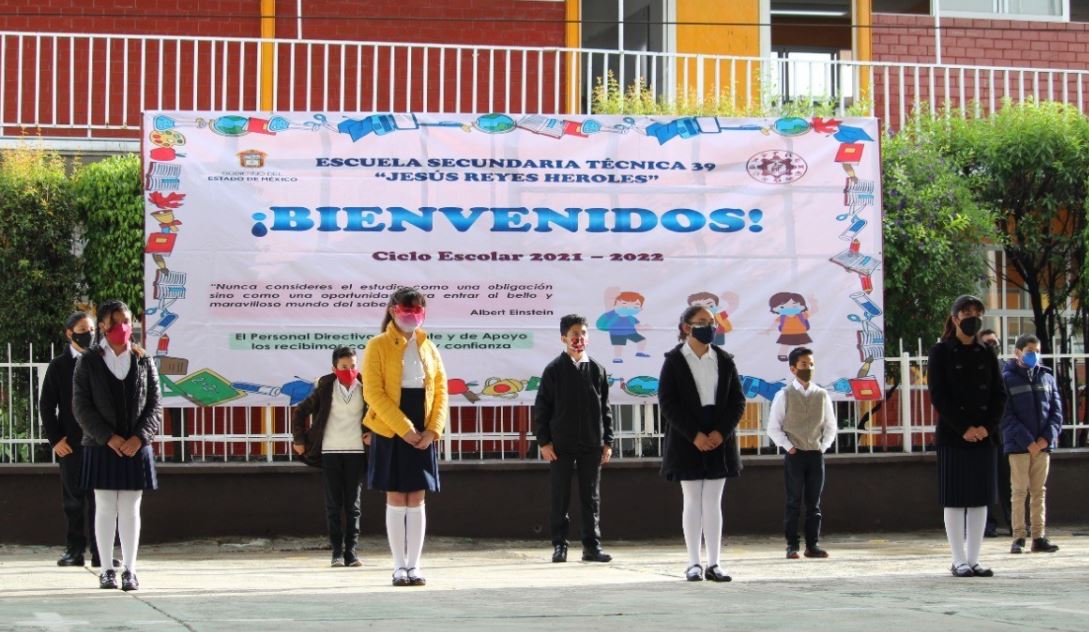 Inicia el ciclo escolar 2021-2022 en más de 400 escuelas de Nezahualcóyotl