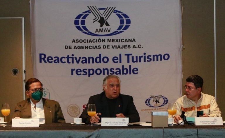 Por Covid-19, turismo en México disminuyó 46 por ciento en 2020