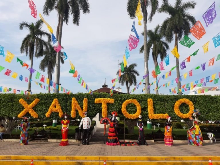 San Luis Potosí abre actividades turísticas con la celebarción del Xantolo