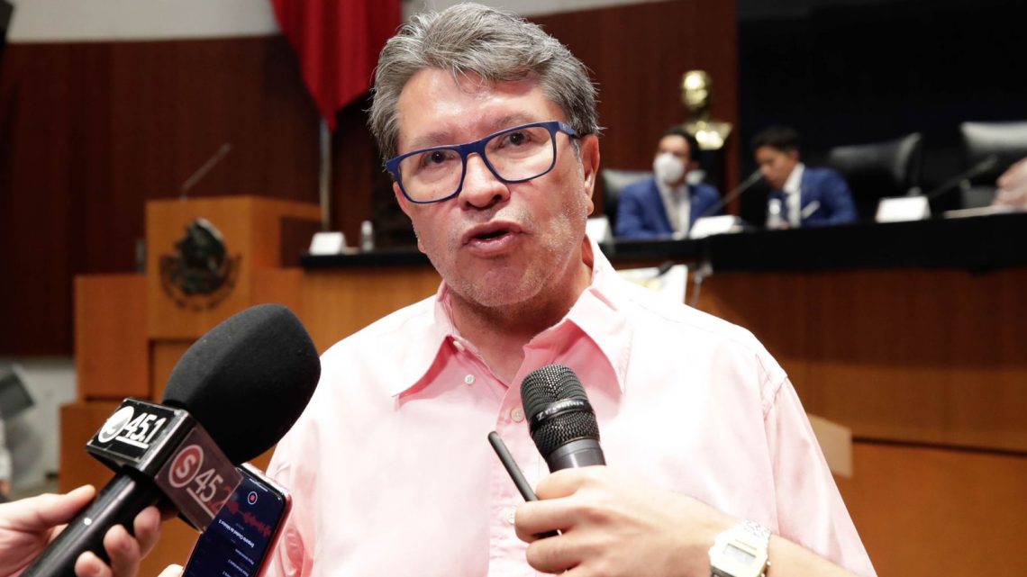 Ricardo Monreal clausura trabajos del “Taller Legislativo para las Juventudes, 10 por México”