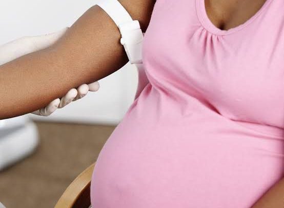 Propone Monreal garantizar atención a mujeres que pierdan un hijo durante parto o embarazo