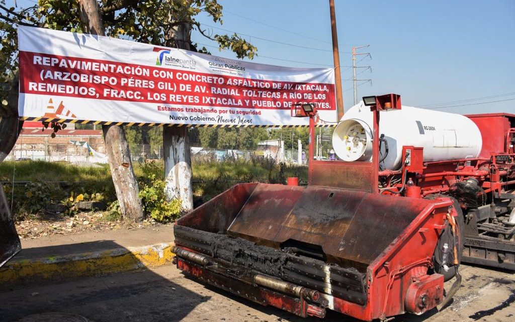Inician obras de repavimentación de la Av. Ixtacala en Tlalnepantla