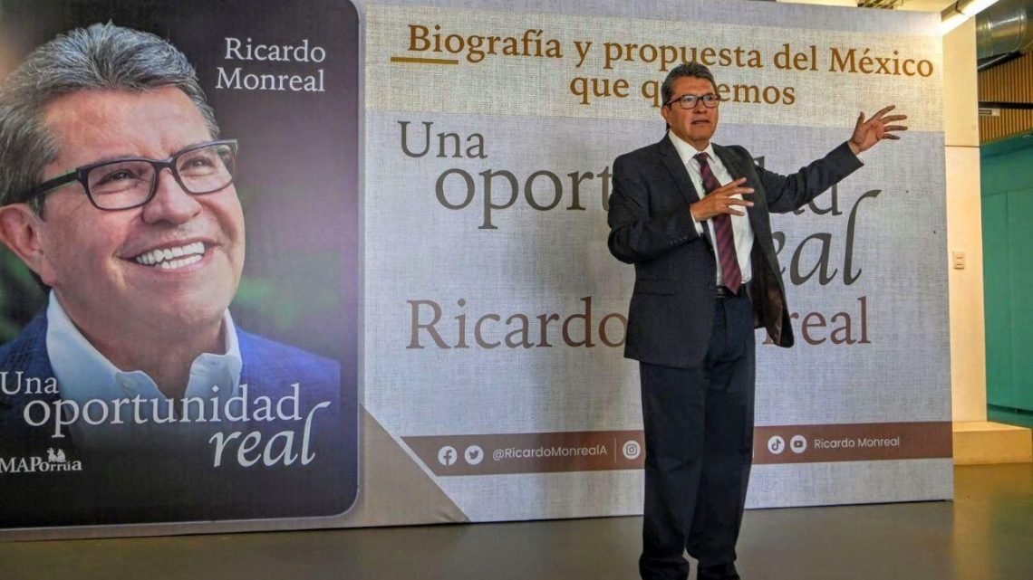 Presenta Monreal su libro «Una Oportunidad Real» durante su gira por el país