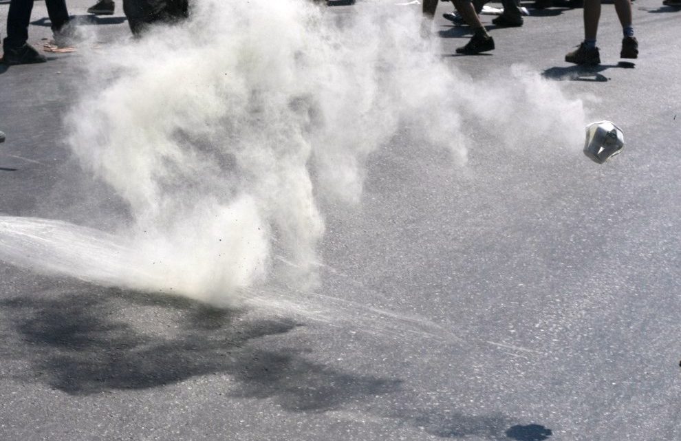 Pide INAI a SSPC dar a conocer fundamento legal que permite uso de gas lacrimógeno en operativos