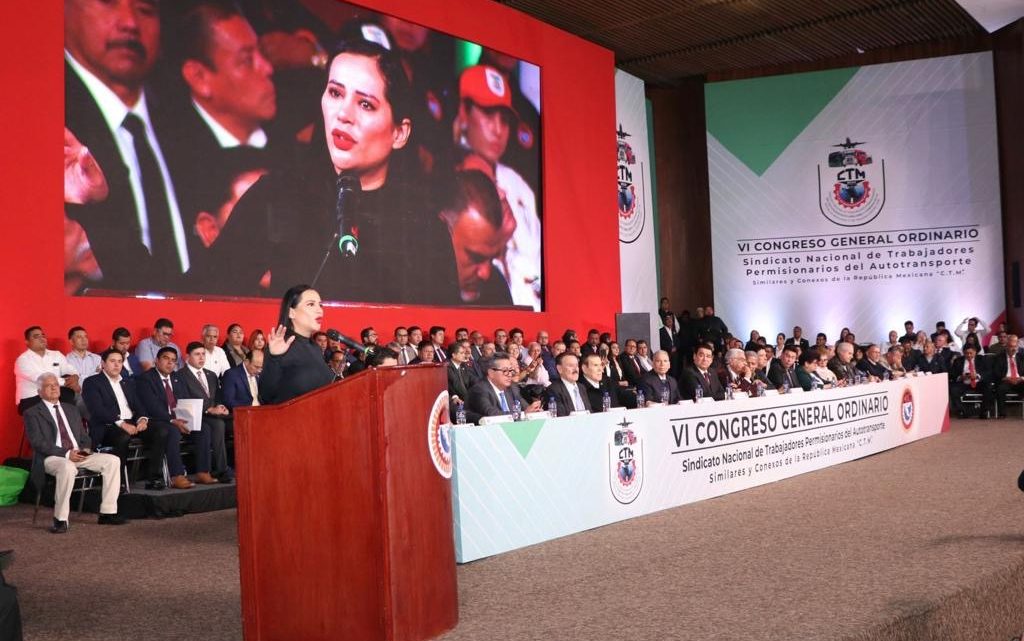 Inaugura Sandra Cuevas congreso de la CTM y reconoce a la Confederación