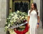 “México no tiene dueños”: desde el Ángel de la Independencia, Ale Rojo de la Vega da inicio a los festejos patrios
