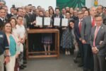 Anuncia Claudia Sheinbaum acuerdo para que trabajadores del Estado ganen el salario medio del IMSS