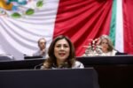 Promueve Nadia Navarro endurecer requisitos y homologar criterios para licencias de conducir en todo el país