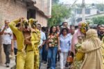 ¡La montaña alta se enciende por la transformación! Con música y danzantes de Olinalá, Tlapa de Comonfort recibe a Esthela Damián