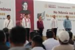 Mientras estemos en la presidencia vamos a seguir haciendo caminos en la mixteca: Sheinbaum supervisa Plan General Lázaro Cárdenas
