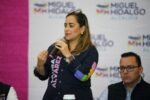 La Diputada Laura Álvarez llama a prohibir el uso de celulares en las escuelas y no solo a regularlos para proteger a los niños.