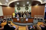 Va PAN por escuelas primarias y secundarias libres de celulares en la CDMX