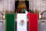 ¡Viva México libre, independiente y soberano!: presidenta encabeza ceremonia por el 216 Aniversario del Grito de Independencia