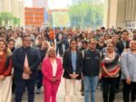 Entrega Ale Rojo de la Vega 93 cédulas de empadronamiento a locatarios de Mercados Públicos en Cuauhtémoc