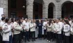 Claudia Sheinbaum presenta el minivehículo Olinia Carga; la convocatoria para su producción se publica en septiembre